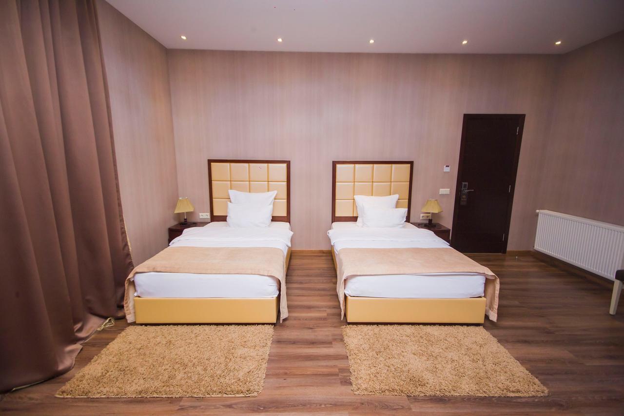 Hotel Orion Budget Tbilisi Exterior photo